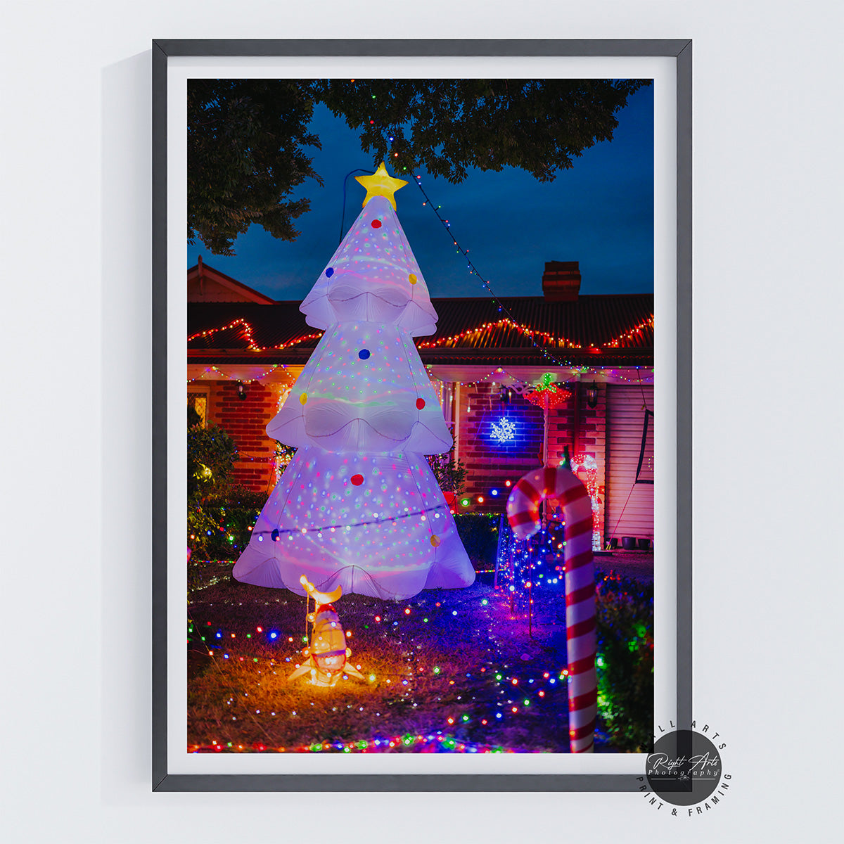 CHRISTMAS INFLATABLE TREE WHITE