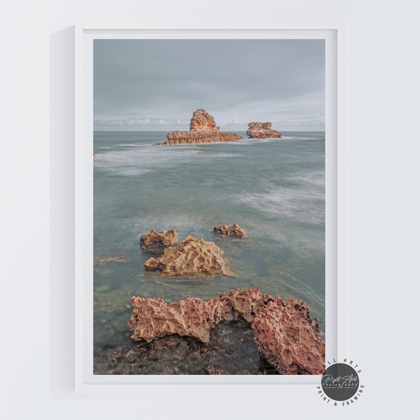 DIAMOND BAY ROCK