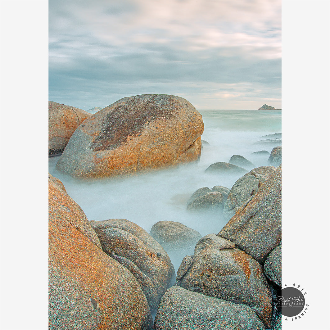 ORANGE ROCK WAVE
